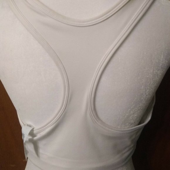 Nike Women's Swoosh Medium Impact Sports Bra XL - Picture 2 of 4